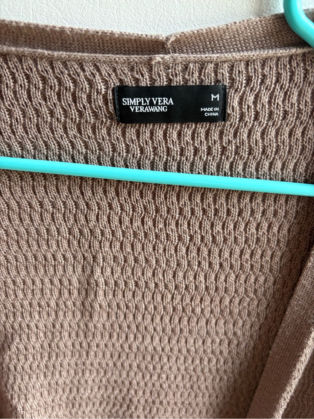 Beautiful Simply Vera Vera Wang beige Knit Sweater tie front vintage cardigan - Picture 3 of 4